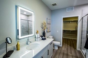 Led-lit bathroom mirrors