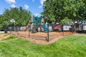 Spokane Valley apartment for rent - the playground at the preserve at ballantyne commons