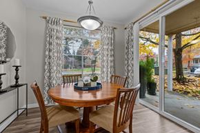 Lynnwood apartment for rent - Keeler's Corner Apartments in Lynnwood, Washington Model Dining Room