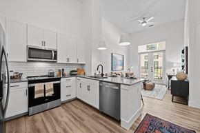 Austin apartment for rent - Fully Equipped Kitchen at Lenox Burnet, Austin, 78757 