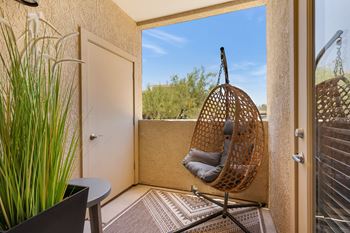 Private balconies/patios