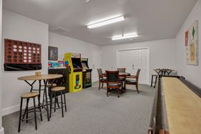Lebanon apartment for rent - lebanon_or_cascaderidge_gameroom