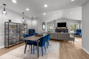 Lynnwood apartment for rent - a living room with a table and chairs