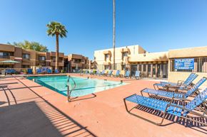 Phoenix apartment for rent - Papago Crossing in Phoenix, Arizona Pool with Lounge Chairs