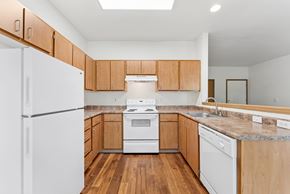 Aloha apartment for rent - Reedville Commons Apartments in Aloha, Oregon Kitchen