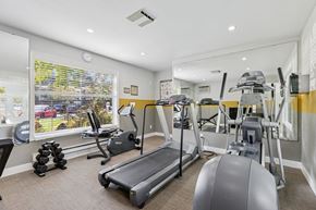 Everett apartment for rent - Gym at Saratoga, Everett
