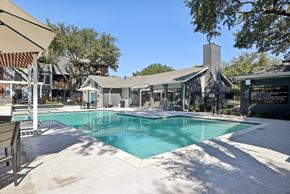 Dallas apartment for rent - The Monet Apartments in Dallas, Texas Pool
