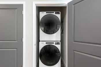 Full size washer/dryer