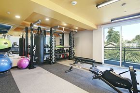 Shoreline apartment for rent - Geo Apartments Fitness Center