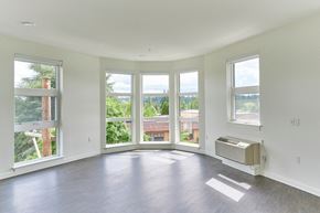 Portland apartment for rent - Multnomah Station Apartments living room