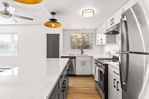 Eugene apartment for rent - PattersonTower_Eugene_OR_Kitchen