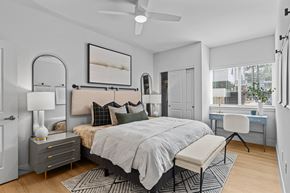 Sisters apartment for rent - sisters_or_thegroveatsunsetmeadows_bedroom