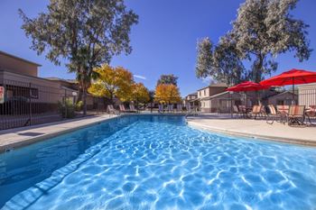 Refreshing pool