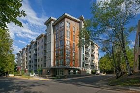 Portland apartment for rent - Boathouse Apartments Exterior Building