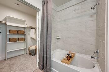 Garden soaking tubs