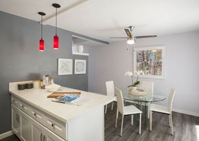 San Pedro apartment for rent - Marine View Apartments Model Kitchen