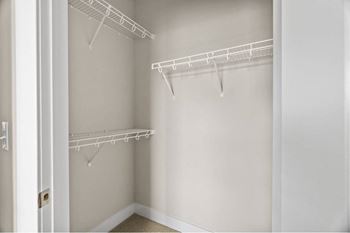 Oversized dressing closets
