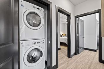 In-unit washer & dryer