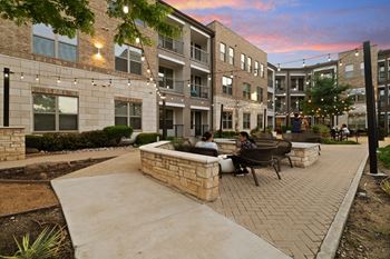 Outdoor lounge