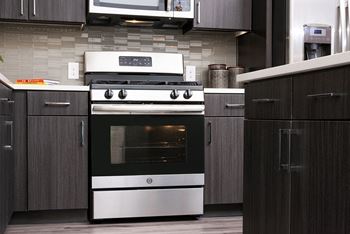 Gas ranges in townhomes