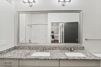 Double vanity*