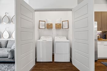 In-unit washer & dryer