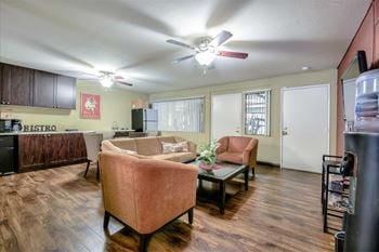 Community room with wifi