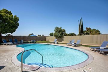 Ceres apartment for rent - Village Ceres Apartments