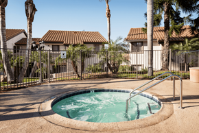 Oceanside apartment for rent - hot tub at the enclave at woodbridge apartments in sugar land, tx