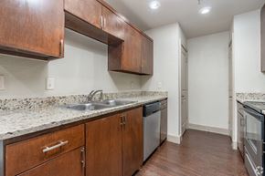 Denton apartment for rent - Kitchen at Hickory Street Lofts Apartments, Denton, TX