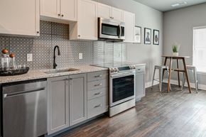 Columbus apartment for rent - Fully Equipped Kitchen at The Beeker, Columbus, Ohio