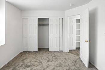 Unfurnished bedroom