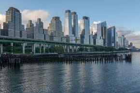 Bronx apartment for rent - skyline