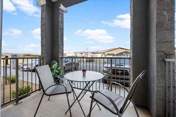 Private patio/balcony