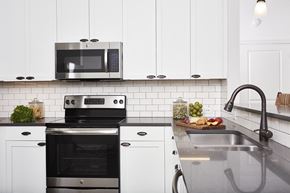 Amityville apartment for rent - Kitchen