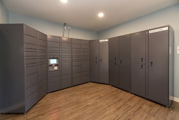 Autumn oaks 24-hour package lockers