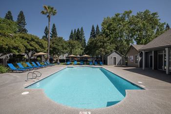 Swimming pool deck