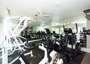 Clackamas apartment for rent - Crown Court fitness center and equipment, Clackamas, OR, 97015