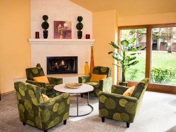 Clubhouse with complimentary wi-fi