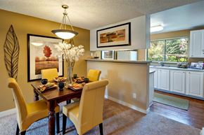 Kent apartment for rent - Pembrooke, Kent, Model Apartment Dining Room