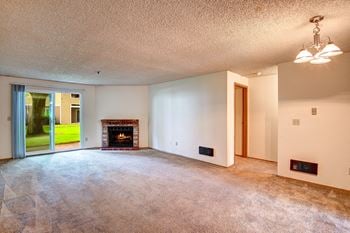 Upgraded living room & dining room