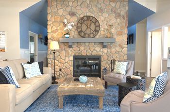 Clubhouse with complimentary wi-fi
