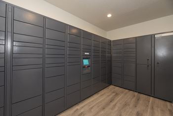 Amazon hub package center