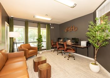 Business center with guest wi-fi