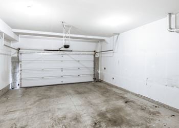 Vacant 3x2.5 1520 Sq. Ft.