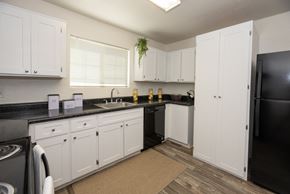 Sacramento apartment for rent - model kitchen at Woodbridge Apartments, Sacramento, CA