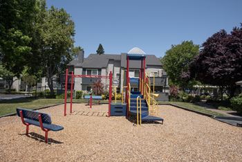 Play structure