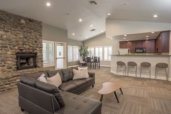 Clubhouse with complimentary wi-fi