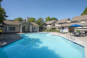 Rancho Cordova apartment for rent - A swimming pool and clubhouse at Zinfandel Village Apartments, California, 95670