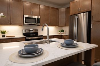 Stainless-steel high-efficiency appliances